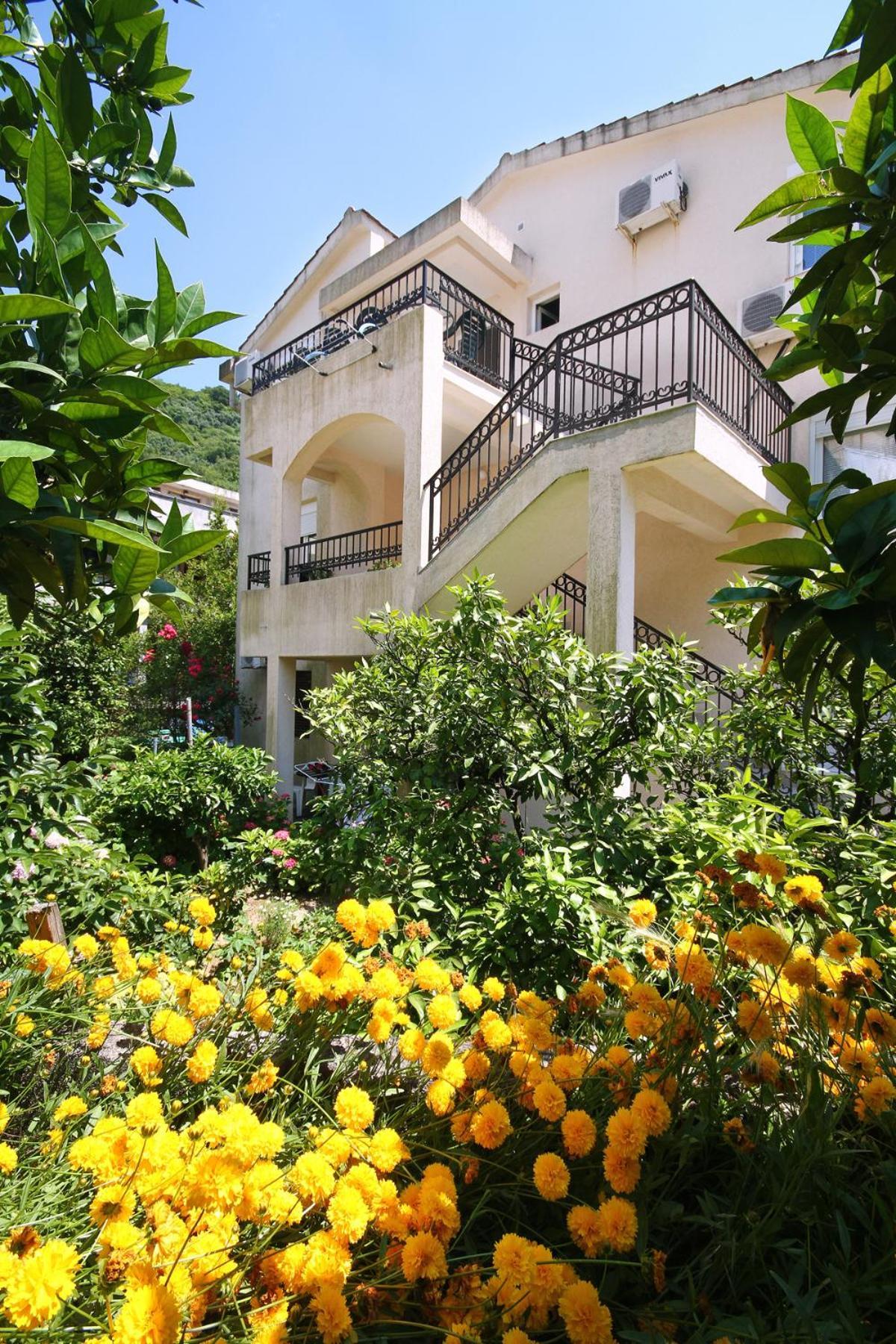 Apartments Raicevic Budva Exterior photo