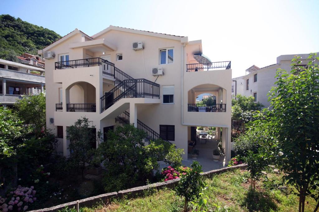 Apartments Raicevic Budva Room photo